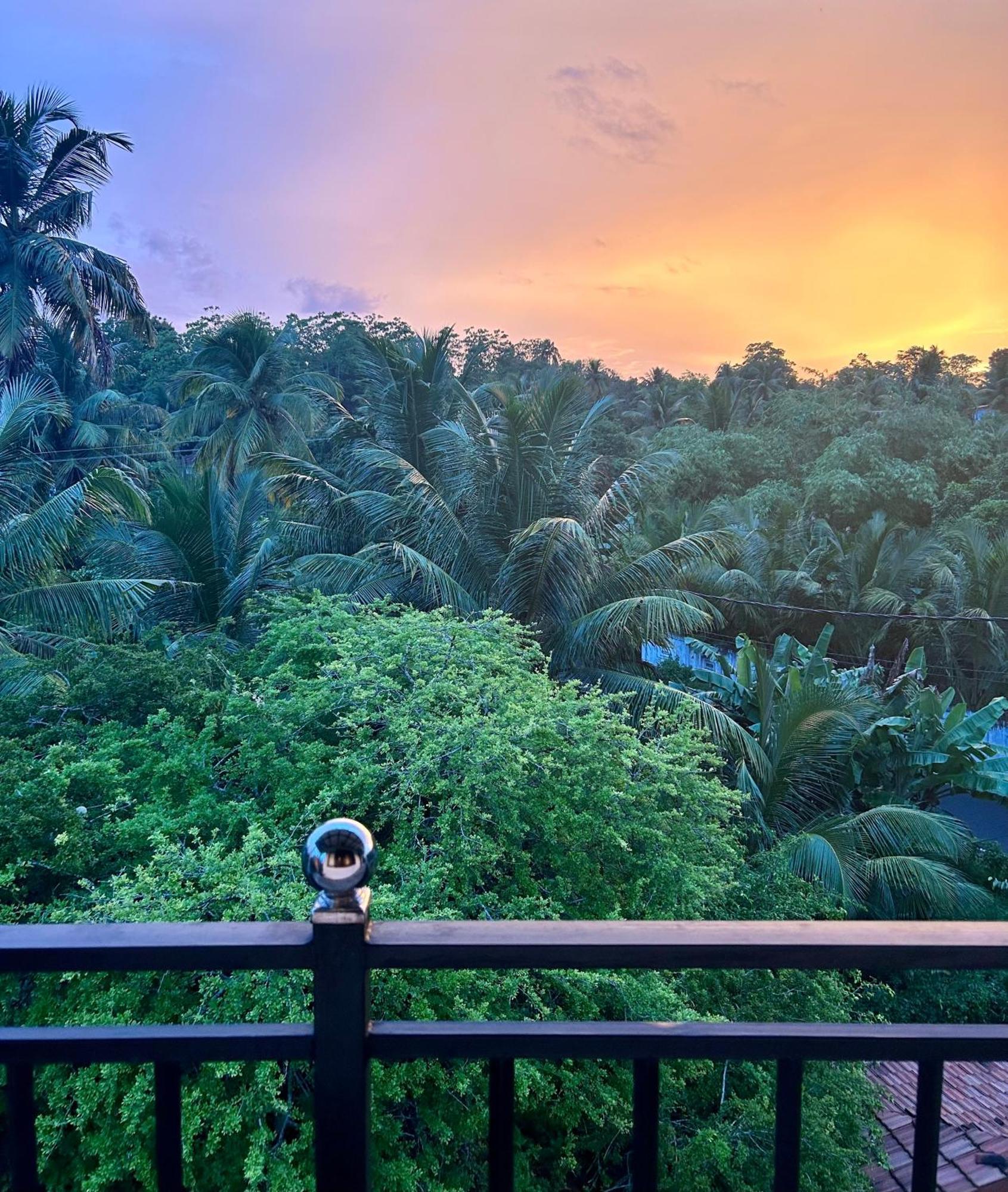 Hotel One Bhakthi Sri Lanka Ahangama Esterno foto